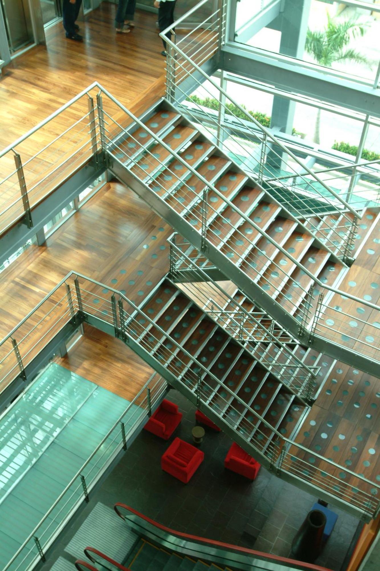 Decapolis Hotel פנמה סיטי מראה חיצוני תמונה Stairs